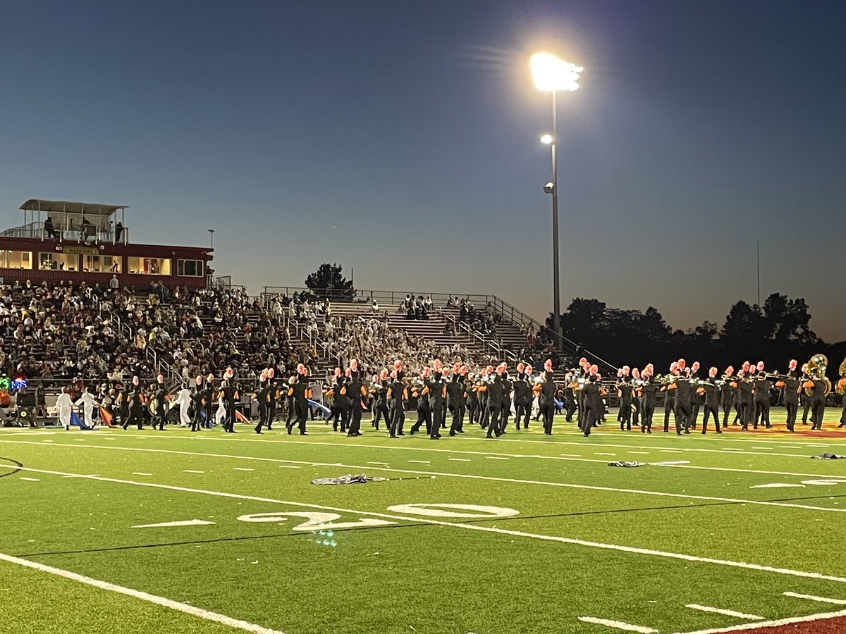 strangri1's tweet photo. Grand Pacer Marching Band at halftime at Westerville North! https://t.co/amdt7tnPcm