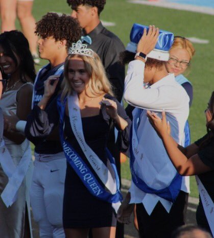 Congrats to our new Queen! Lucy Richardson! 🐦🏐💪