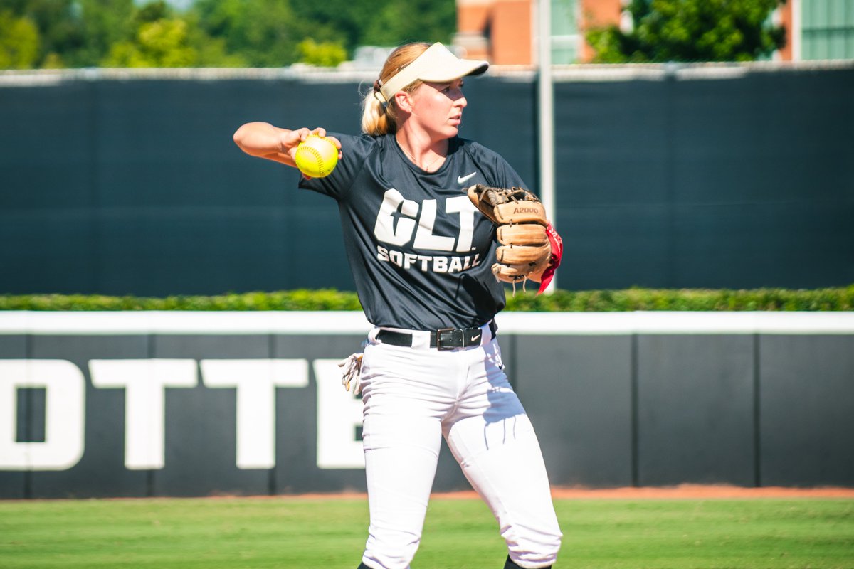 Charlotte Softball tweet media