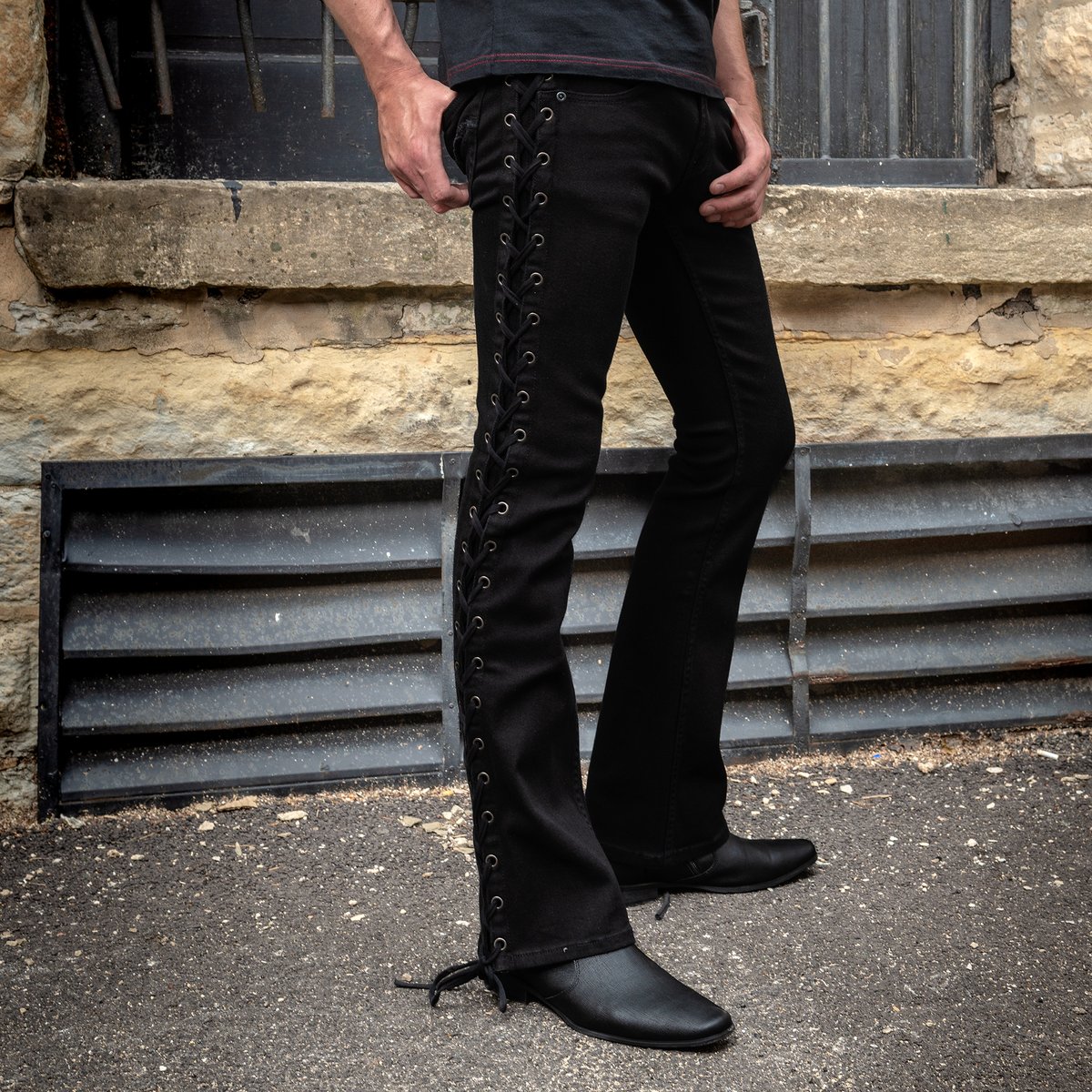 wornstar's tweet photo. HELLRAISER JEANS available in different styles and colors for any look.
https://t.co/yQDNt5q5p8
#wornstar #wornstarclothing #rocknrolldenim #HELLRAISERJEANS #bootcut #sidebutton #sidelaced #wornintowearout #rocknrollforever https://t.co/BVFJKEp3cs