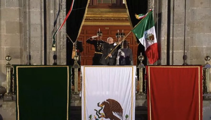 monerorape's tweet photo. ¡¡Viva México!! https://t.co/Q3eNpvPKv6