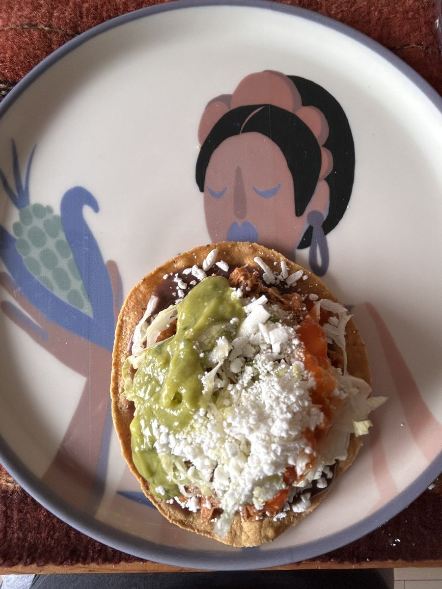 ¡Viva México! Esta bendita tierra que tanto ha legado a la humanidad. Felicidades a todos nuestros compatriotas allende las fronteras. 🇲🇽