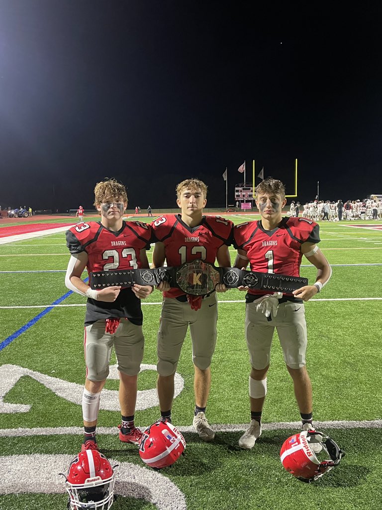 CoachMHendricks's tweet photo. Turnover crew tonight. 4 picks (Nordone had 2). https://t.co/VWVNQwteGt
