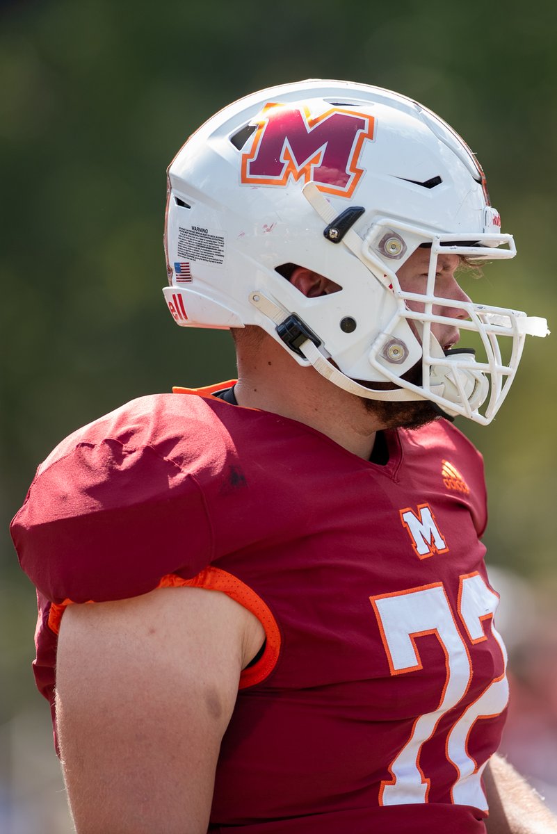 SuziQCarroll's tweet photo. Here in Winchester, VA to see the MC Scots take on Shenendoah tomorrow! That was a long drive from northwest Florida! 😅
See you all at the game! Go Scots!! 📷🏈❤️🧡
Pics for attention.... 📷😁 https://t.co/Ap3BkAdXB9