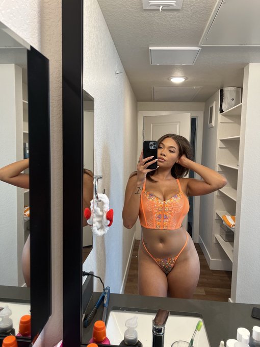 🧡 https://t.co/3t54DsSnV0