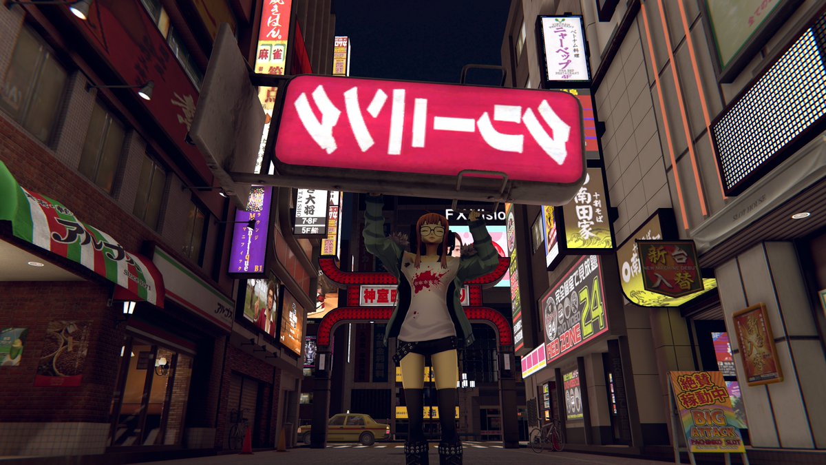 FutabaWanders's tweet image. Kamurocho is always so lively at night... especially on a Friday night! Ooh, maybe I should get to the dance club before it closes... if I don't get lost!