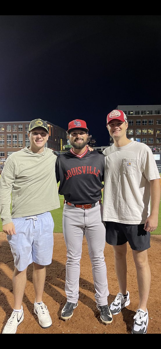 A base knock in his AAA debut and two 2018 fellow Comets there to witness it! Congrats <a href="/_nicknorthcut_/">Nick Northcut</a> and great to see <a href="/WPfennig/">Will Pfennig</a> and <a href="/patrick_lantry/">Patrick Lantry</a> there to support! #teammates4life!  #45040!