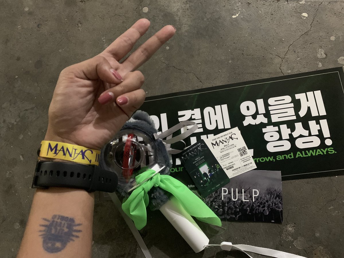SeokjinnieMD's tweet photo. Stray Kids
MANIAC Tour
🗓️: March 12, 2023
📍: MOA Arena https://t.co/DYXbs2uCxC