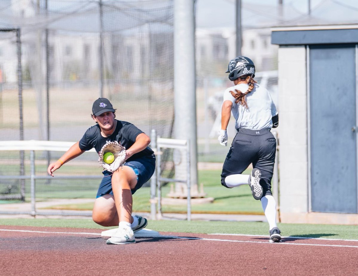ACU Softball tweet media