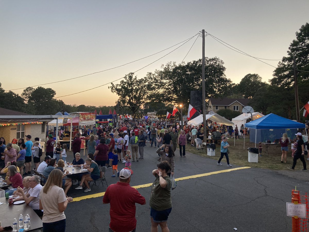 ChiefKeith's tweet photo. Had some great #pierogi and #haluski at the #PolishKarnawal at the #ImmaculateHeartofMary Church in @cityofnlr this evening. Pyszn! #arwx https://t.co/N0aGTwanw9