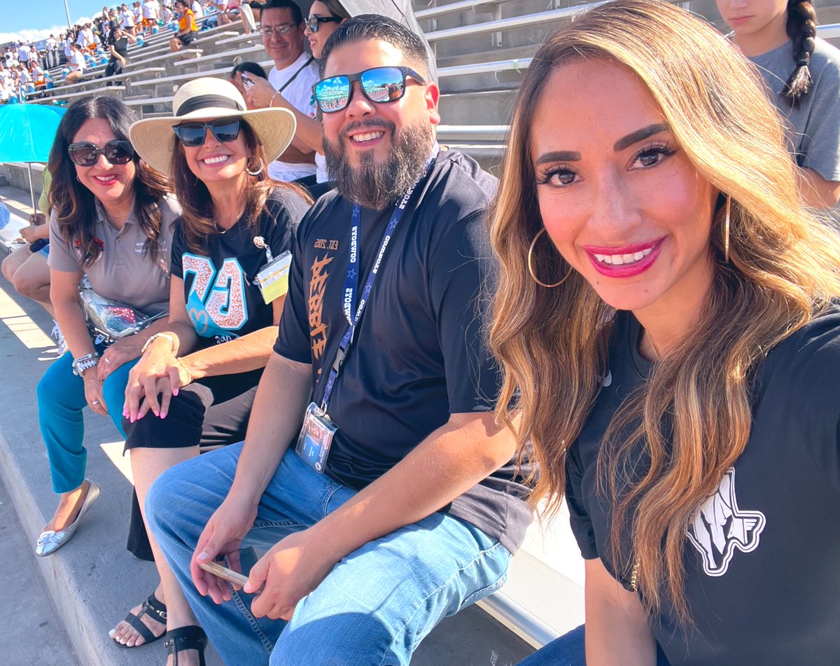 MsMartinez tweet media