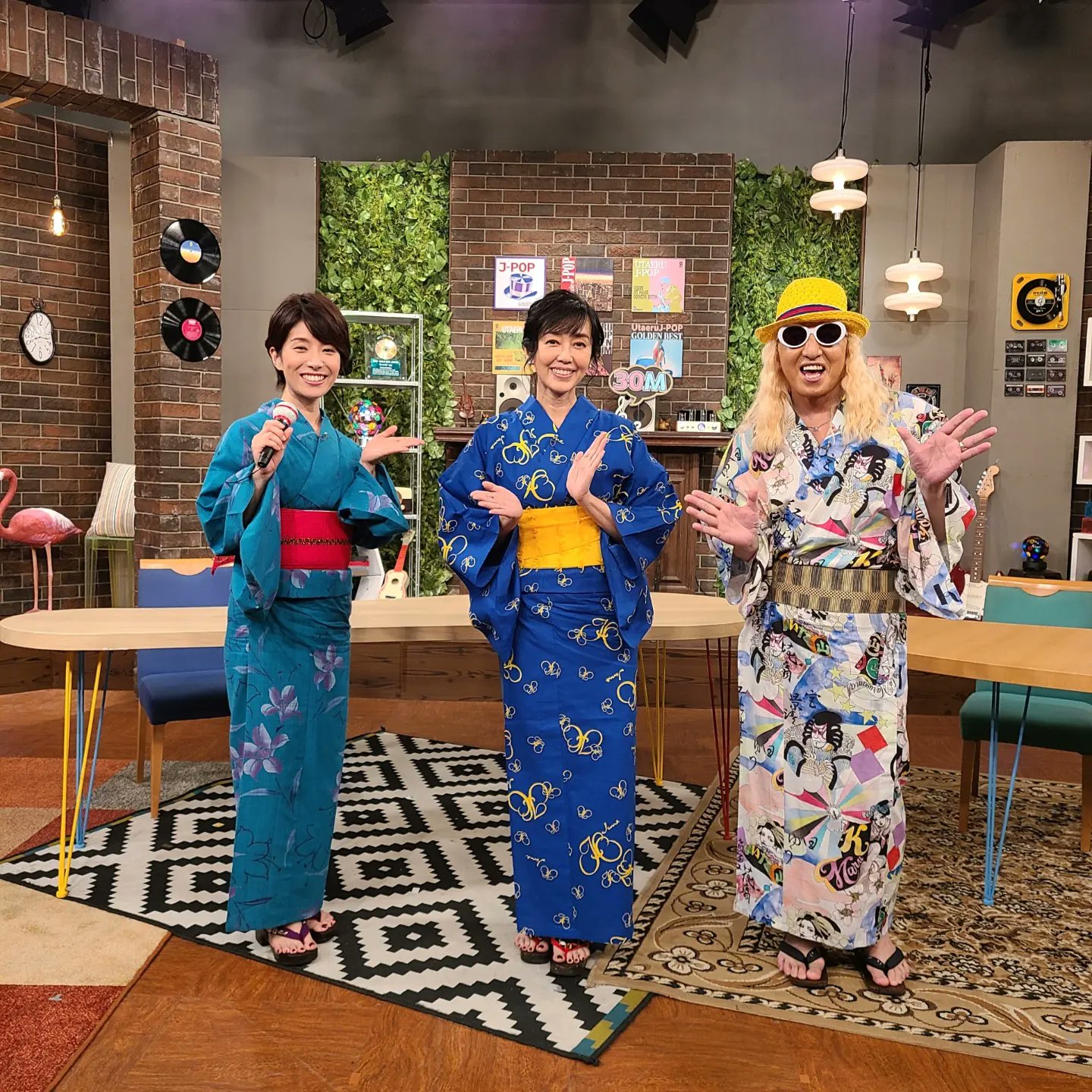 レア ここが噂のエル・パラシオ DVD-BOX 5枚組 武田航平 Amazon.co.jp: ここが噂のエル・パラシオ [レンタル落ち] 全4巻