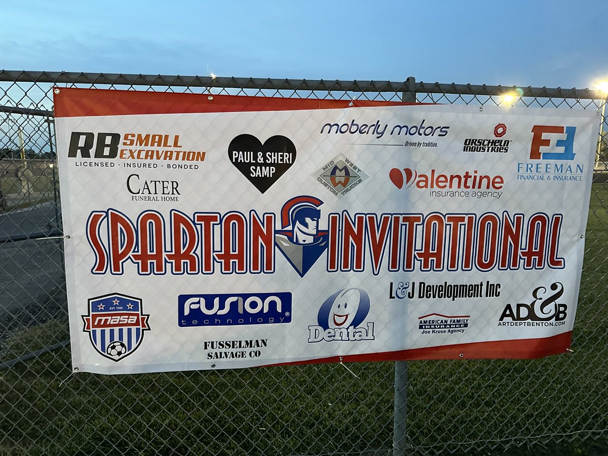 Scores from Day 1 of the Spartan Invitational:

White Division
Moberly -2
Chillicothe-1

Crocker-5
Green Ridge-2

Blue Division
MMA -1
Smith-Cotton -0

Kirksville -2
Wright City -0

Red Division
Moberly JV -1
Smith-Cotton JV -3

Mexico -4
Boonville -2

#MoberlySoccer #MOsoccer