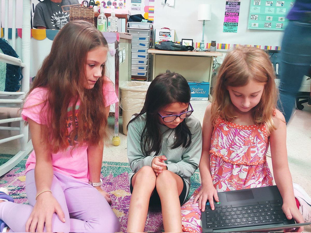 MRES_Smith5th's tweet image. Journey Buddies today! Look at these sweet Pathfinders working together and building relationships. My 5th graders were so excited to meet their 2nd grade and kindergarten buddies. @MRESCougars #CCSDcares