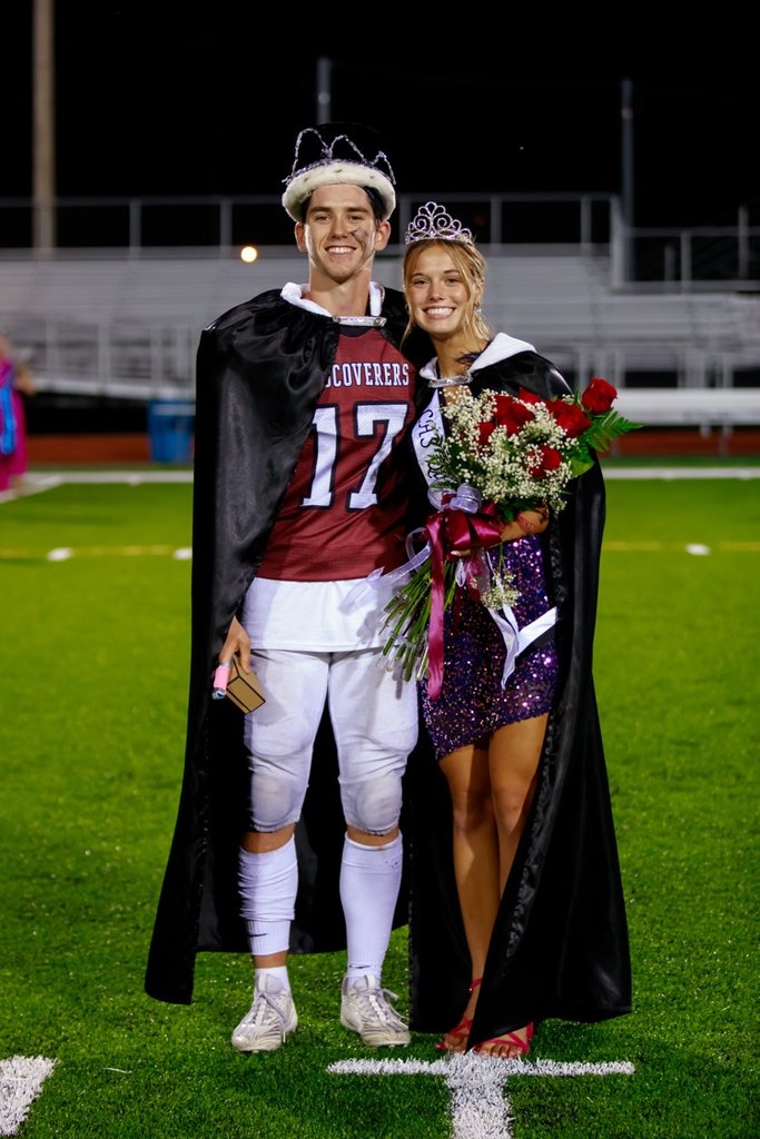 DiscovererWay's tweet photo. Congratulations to Tanner Esch and Kamryn Jaeger our 2023 Homecoming King and Queen! https://t.co/gHuWKr1xJP