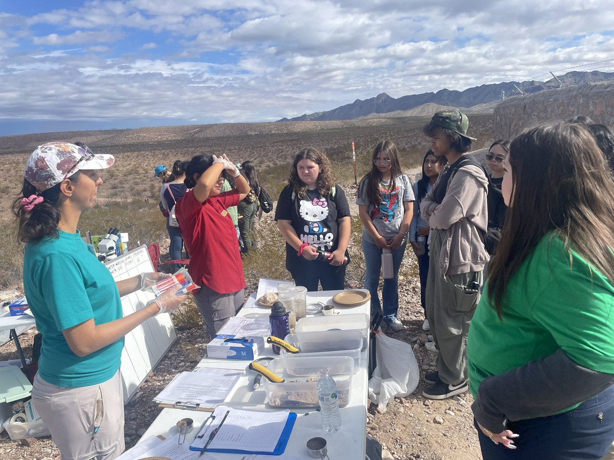 Ysleta_YWLA's tweet photo. Our YWLA 8th graders participated in a outdoor field trip to Lost Dog Land to learn about the ecology &amp; geology of the Chihuahuan desert, enjoy a hike in nature, and participate in science experiments. @ywprep #ywprep #outdooreducation #naturescience https://t.co/qTRPvACuap