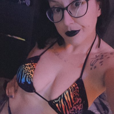 #NewProfilePic https://t.co/aG2jWIzrWA<a href="/tag/newprofilepic"class="tags">#NewProfilePic</a>