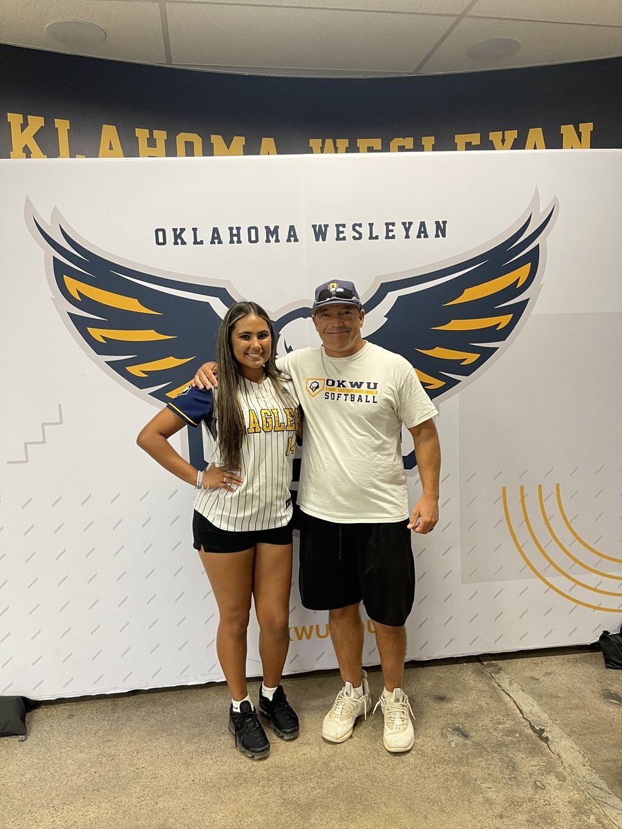 LoriannT5's tweet photo. i would love to announce my verbal commitment at OKUW i am so excited to become a eagle and so thankful. 🦅💛 @OKWUeagles_SB https://t.co/jmQjJVpQdd