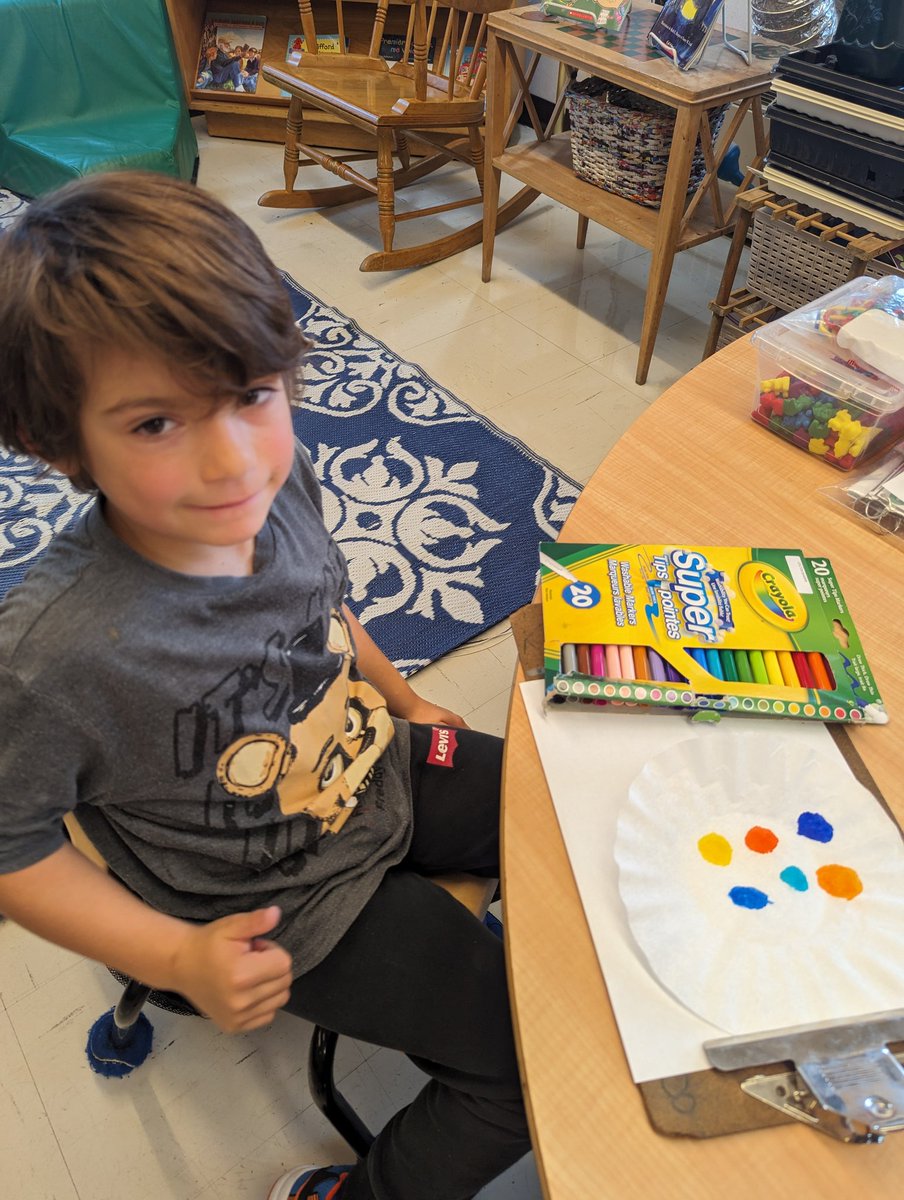 Lilly Regular tweet media