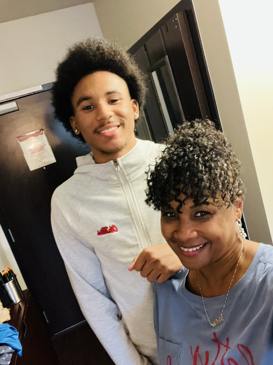 OleMissDebbWess's tweet photo. Hotty Toddy, Y'all! ❤️💙 It's my first #FallFamilyWeekend as an #OleMissMom So happy to be back home in the Sip, and beyond thrilled to cheer on @OleMissFB with my #OleMissLegacy🥰 Deuce is having an awesome experience! We Are Ready‼️@olemissbound @OleMissAlumni @OleMissGives https://t.co/lhGd8yTiZn