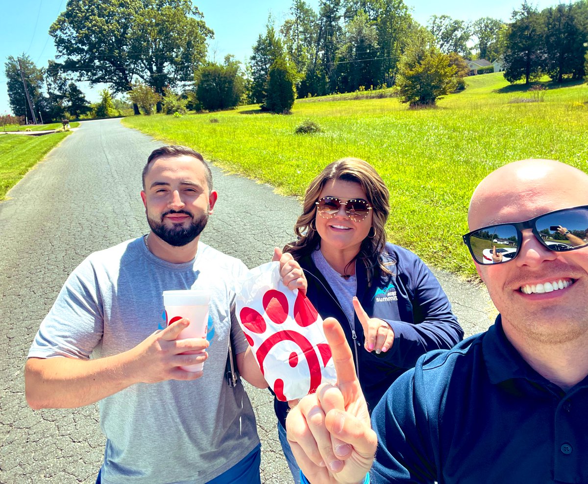 Stephanie Riddle (@theriddler704) on Twitter photo iPhone prelaunch with these ⭐️superstars⭐️ <a href="/StankovicDj/">Dj Stankovic</a> & <a href="/katieyurcoATT/">Katie Yurco</a>‼️ Thanks for a great ride along <a href="/CLBooe/">Chase</a>‼️ #Relentless iPhone prelaunch with these ⭐️superstars⭐️ <a href="/StankovicDj/">Dj Stankovic</a> & <a href="/katieyurcoATT/">Katie Yurco</a>‼️ Thanks for a great ride along <a href="/CLBooe/">Chase</a>‼️ #Relentless
