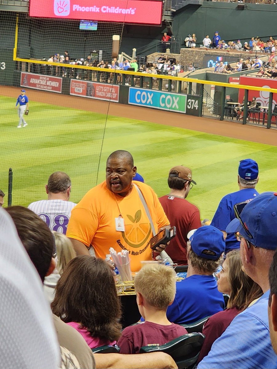 It is great to see the #LemonadeLegend back at <a href="/ChaseField/">Chase Field</a>! #DBacks #LemonadeLikeGrandmaMade