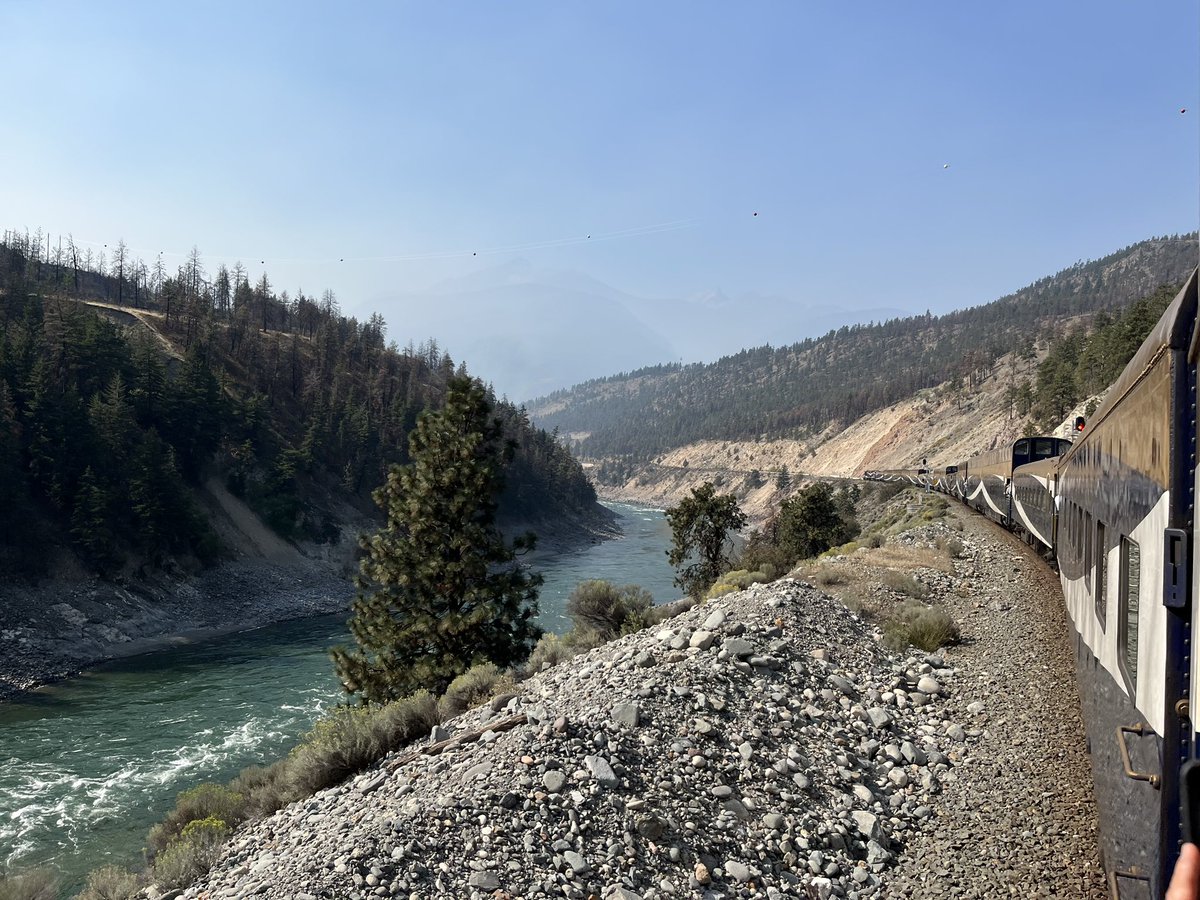 CWparkman's tweet photo. An amazing 2nd day on board The Rocky Mountaineer. Breathtaking scenery and impeccable service. We want to do it all again! @rmountaineer @KuoniTravelUK 🇨🇦 😍 💚🚂 https://t.co/UoHok0OUbr