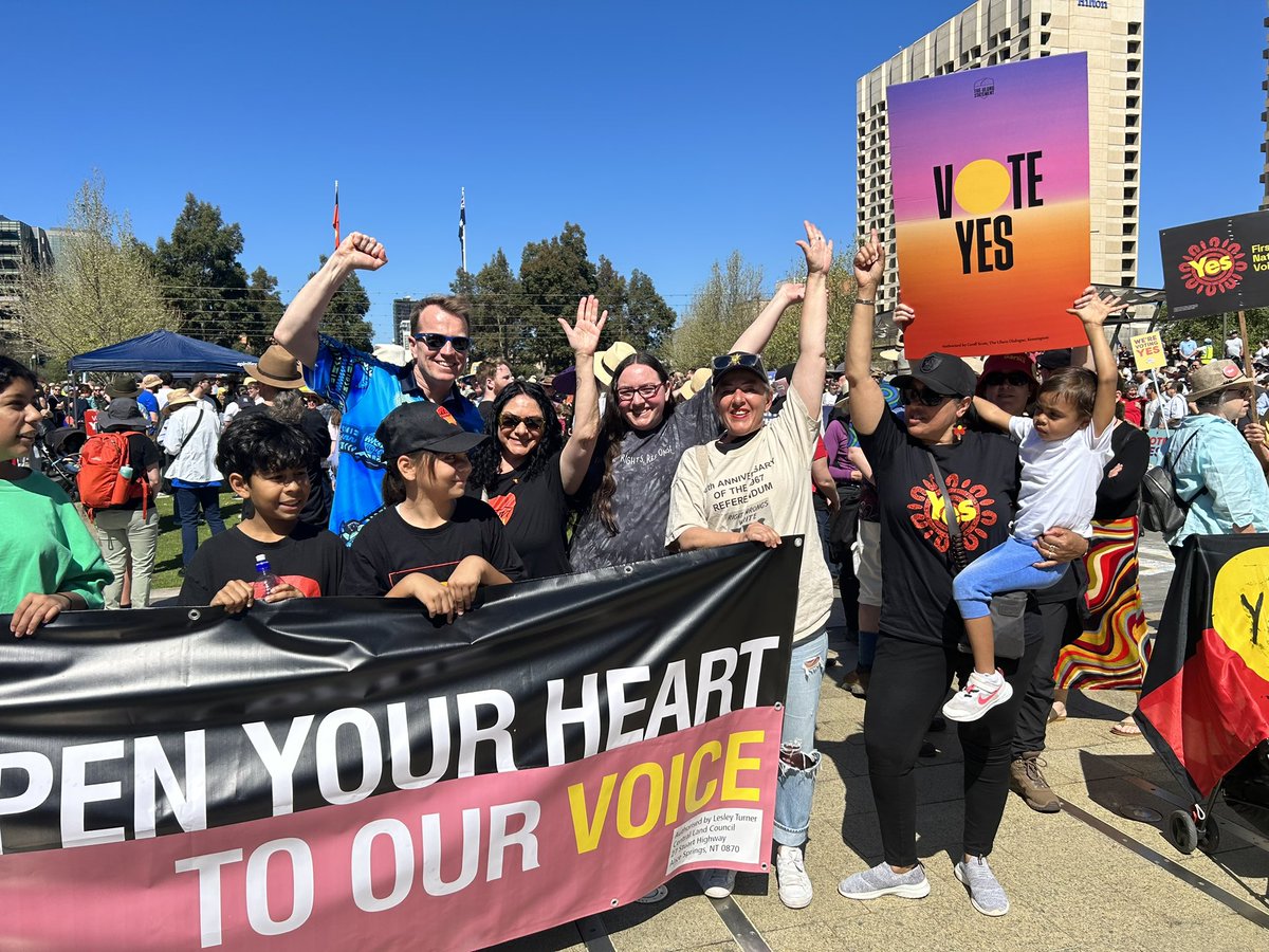 LowitjaInstitut's tweet photo. Shout out to our mob on Kaurna Country supporting a #VoiceToParliament #StayTruetoUluru #OpenYourHeart #VoteYes https://t.co/5uMIvpb4oQ
