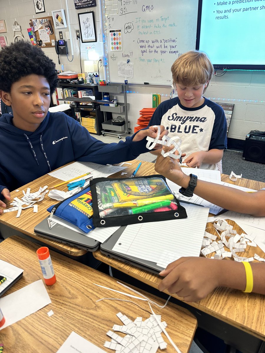 J68Janis's tweet photo. Making Boxes AC extension, once they figured out the pattern, they were rolling! @NESBraves https://t.co/ZjDEmogCOt