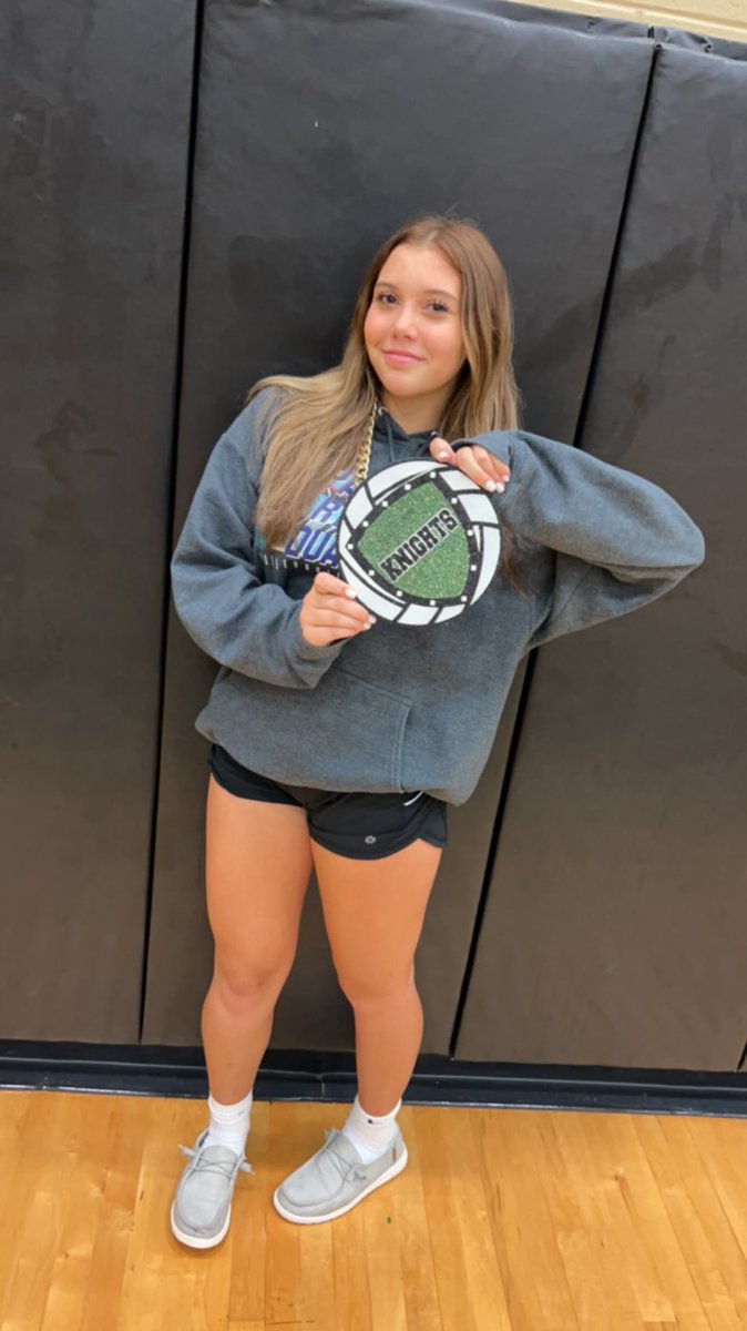 FallsVolleyball's tweet image. Great job by all levels tonight in picking up wins over Dickinson! ๐๐โ๏ธ๐ค #LockedIn #ProgramSweep
Game Changers
V - the whole squadโค๏ธ
JV - Elizabeth P., Layni L, & Zoe B.
9A - Delaney D.