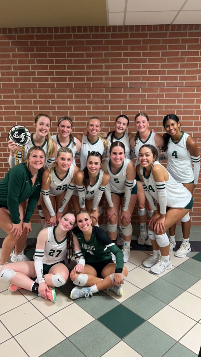 FallsVolleyball's tweet image. Great job by all levels tonight in picking up wins over Dickinson! ๐๐โ๏ธ๐ค #LockedIn #ProgramSweep
Game Changers
V - the whole squadโค๏ธ
JV - Elizabeth P., Layni L, & Zoe B.
9A - Delaney D.