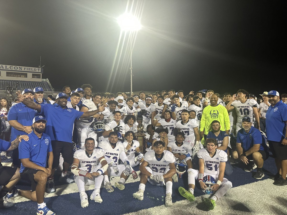 2023 BLOSS BOWL CHAMPS! 🏆 

Atwater Falcons 40
Buhach Colony Thunder 7

#BeatTheStreet
#WeAreAtwater🟦⬜️