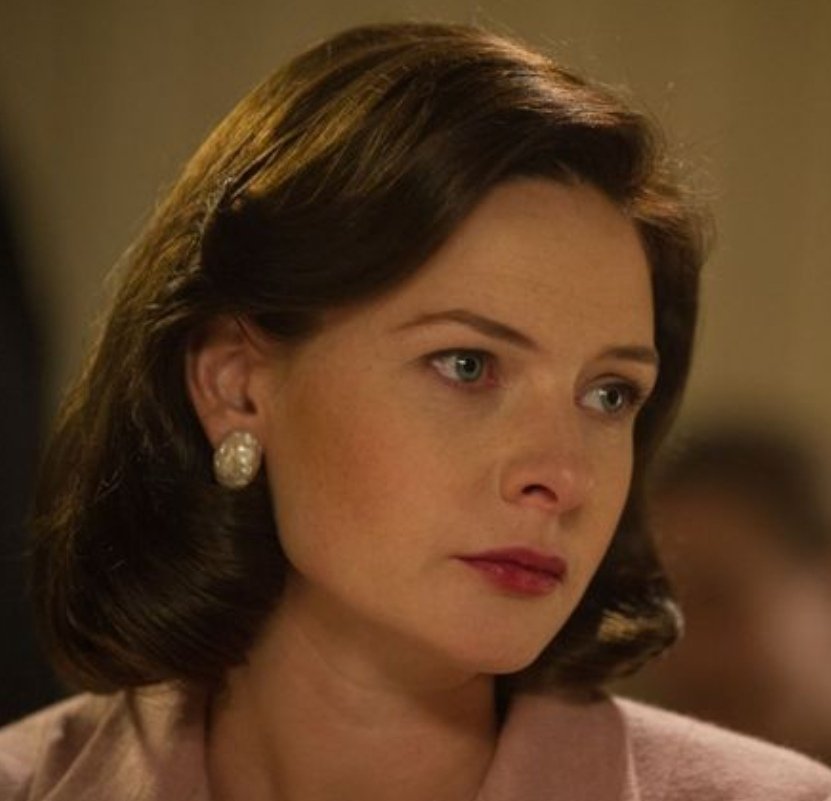 RFergusonMx's tweet photo. #Katya #DespiteTheFallingSnow #rebeccaferguson https://t.co/uTRr9HuNAY