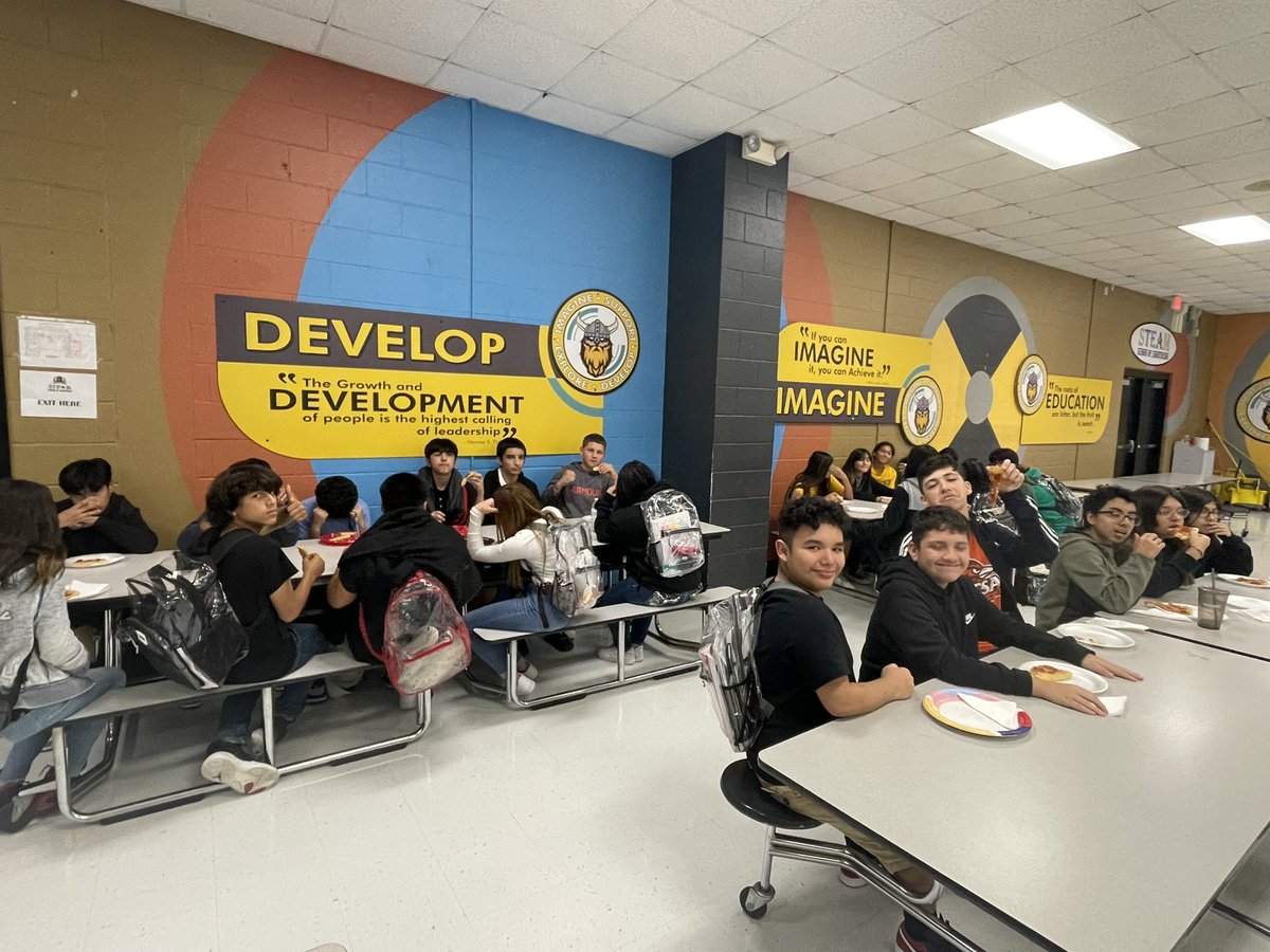 APSimpson2022's tweet photo. Congrats to our winning classes in the Attendance Competition! 

@Brentwood_STEAM 
@EISDofSA 
#GoBigGoEdgewood 
#ThinkPlayWinEISD
#EdgewoodProud
#VikingStrong https://t.co/md8iJYfhuU