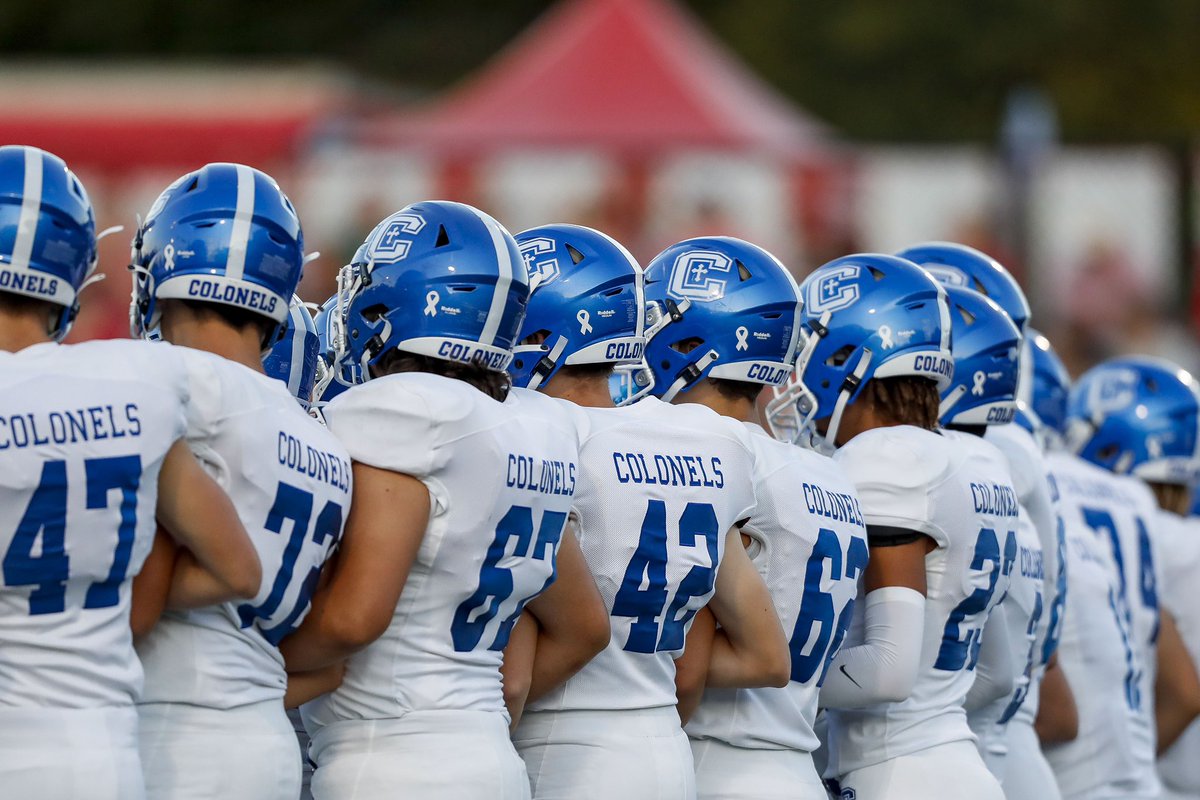 kstrats16's tweet image. CovCath takes down Beechwood 35-31. 
📸: @ENQSports 
#CovCath #Beechwood #football