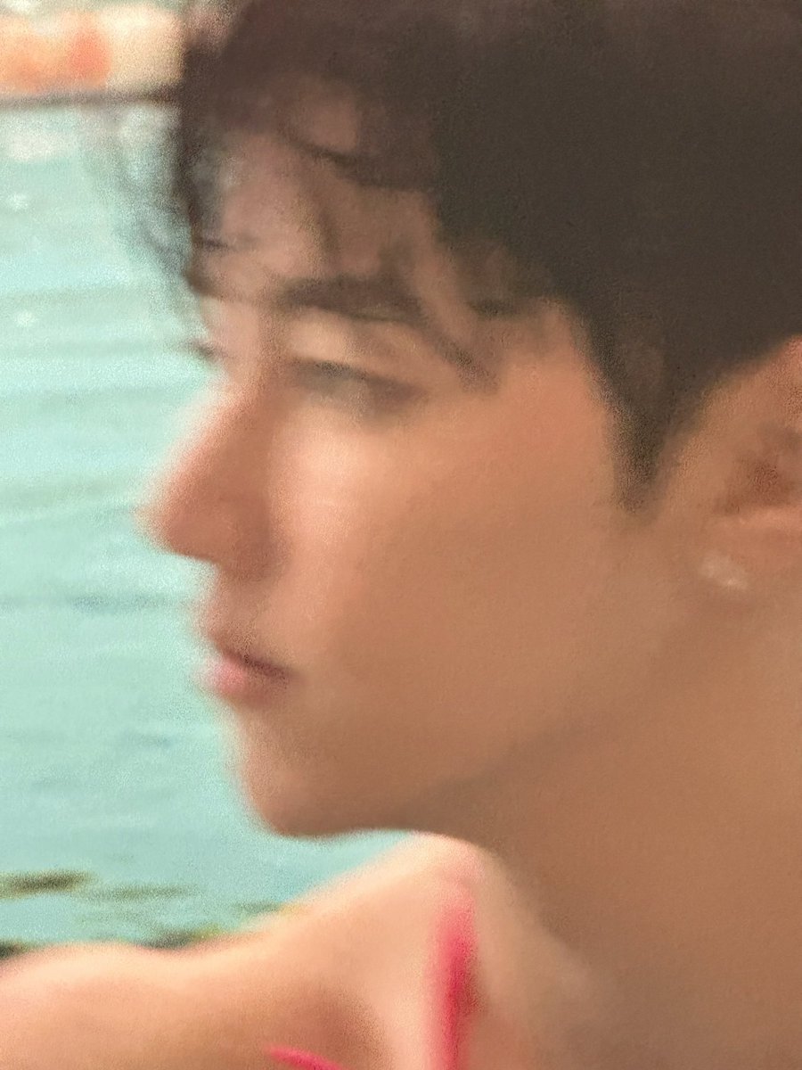 하오 버블로 수영 사진 또 주고 갔다 .. 🤯🤯