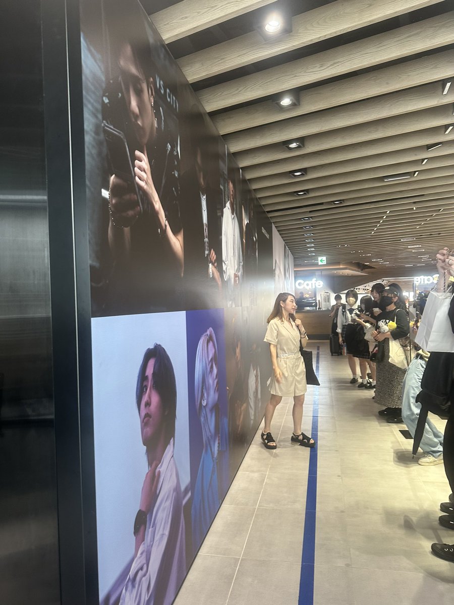 kx23n's tweet photo. #GalaxyHarajuku　#slbs　@slbs.official　@SamsungJPN https://t.co/T3IhQPUeFK