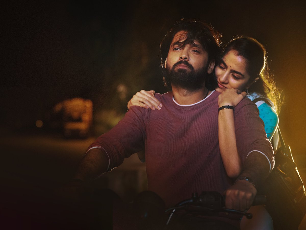 KoushikRnaik2's tweet photo. #SaptaSagaradaacheello a poetry movie
I was lost while watching the movie
@rukmini steals the show
@hemantmrao beautifully crafted the movie  @rakshitshetty always proud to be your work #Favforever https://t.co/4yJz1aBJCz