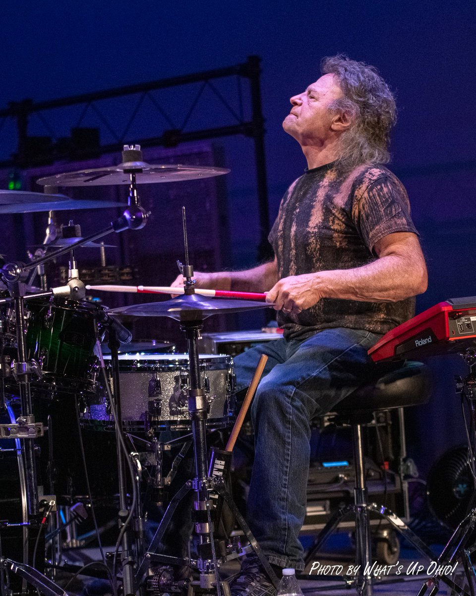 My father, veteran rock drummer Joe Vitale (Joe Walsh, the Eagles, Crosby Stills & Nash, Buffalo Springfield and many more) sitting in with us at the Canton Palace Theatre on January 7th, 2023

#ravenwood #joevitale #drums #drummer #liveconcert #rockconcert #rockdrummer