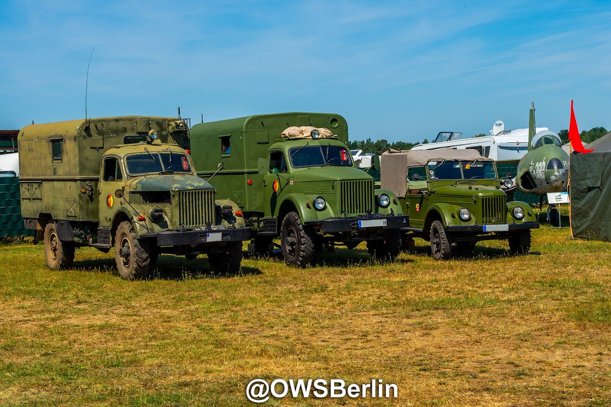 ГАЗ63 & ГАЗ-69 — Soviet (Russia) light off-road Army vehicle GAZ-69 
Vintage Vehicle Show in the Cottbus Airfield Museum, Germany 2023
  
#GAZ #GAZ69 #ГАЗ #ГАЗ69 #Russia #Geländewagen #allrad #Armyvehicle  #SUV #gaz63 #газ63 #trucks #truck #overlanding4x4 #militarytruck