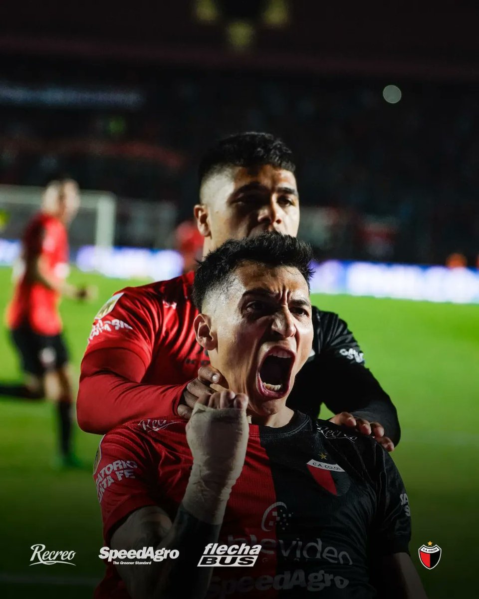ColonOficial's tweet photo. ¡Ruben Botta y su penal para ganar el partido! https://t.co/K4pHK3zADY