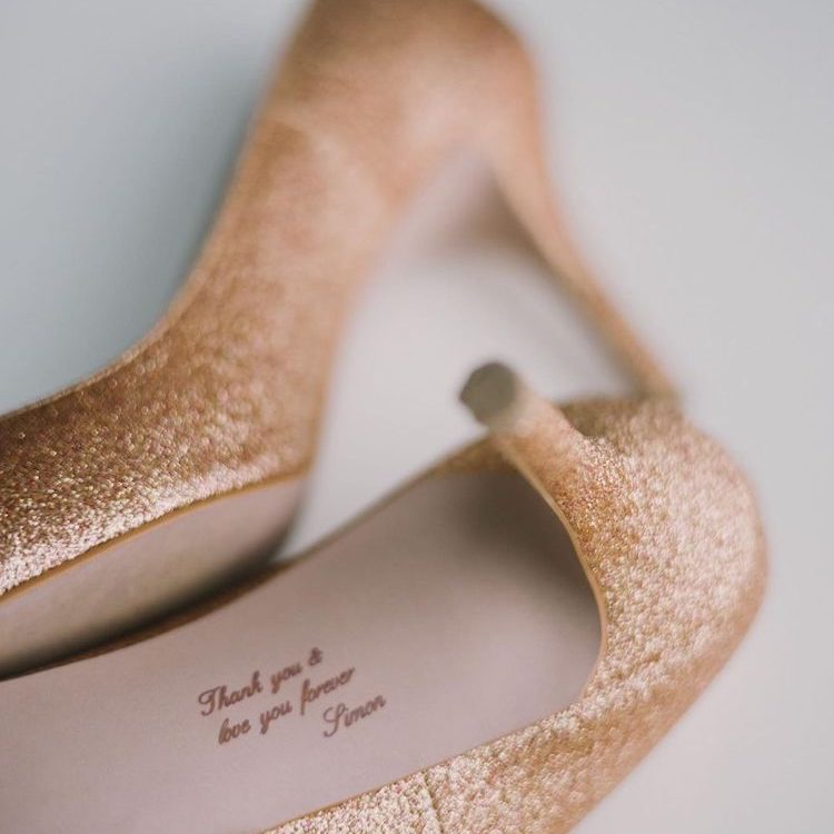 placole_dressy's tweet image. 【#MARNON (#マルノン)】
1000万通り以上からオーダーできる
#ブライダルシューズ MARNON (マルノン)
についてご紹介👠🤍

dressy.pla-cole.wedding/marnon/