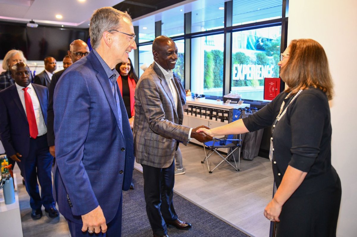 WilliamsRuto's tweet image. @intel has established an AI Developer Lab at Kenya Technical Trainers&apos; College to train master trainers for youth AI application development and is ready to venture into other areas.