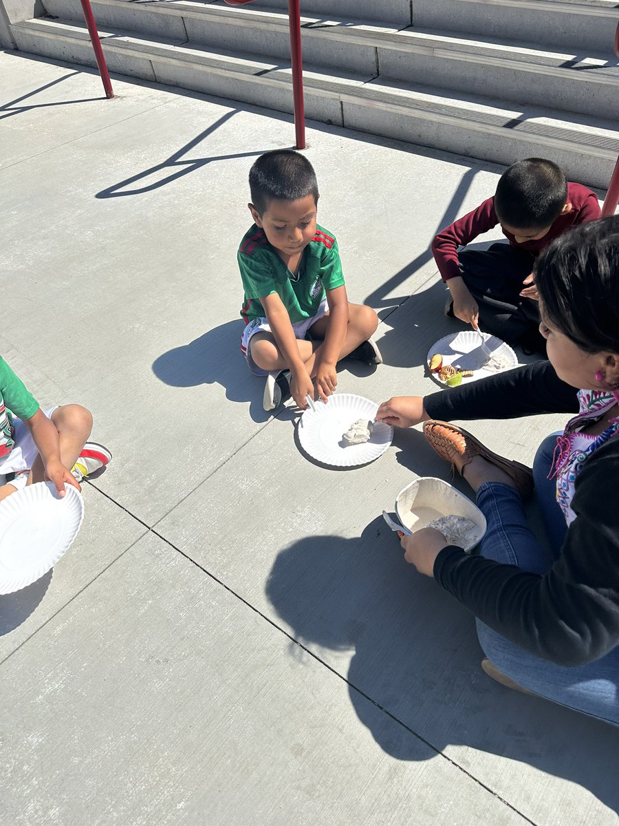 Angela Lopez tweet media