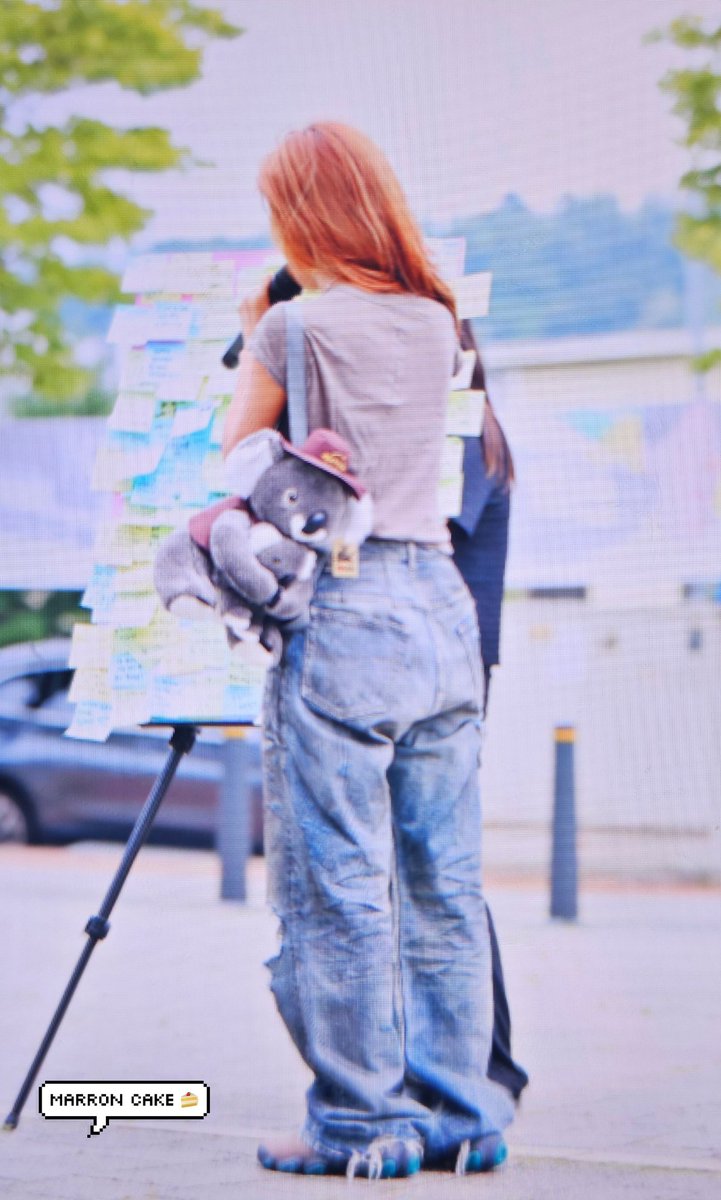 230916 미니팬미팅 프리뷰
퀸 화사👑🐨
#마마무 #화사