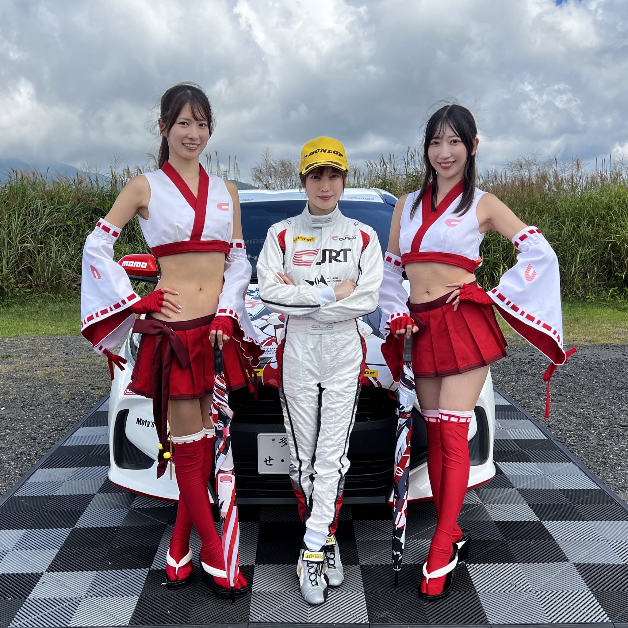 関税・送料込【マックイーン】Tバーサッチェル☆追跡あり☆SS25 Amazon.co.jp: ZXIHYYN カーズ1 ライトニングマックィーン