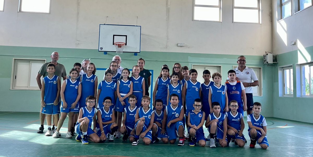 #lions Lentini … la capacità di andare oltre i problemi e le difficoltà, la forza di credere in un progetto….e di provare a #camminareinsieme …. tutti … insieme, credendo ad un #minibasketforlife