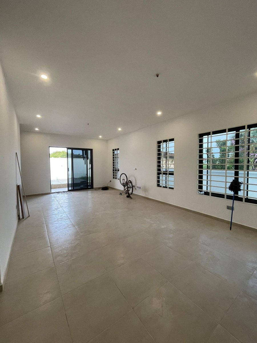 LUXURYBUILDING's tweet photo. 3-bedroom house selling at spintex sarkumono, going for $160,000.

Contact us for more information. 
☎️+233552310426

Arsenal Man united city newcastle Brentford premier league champions  Ghana sporty kudus Tottenham Tariq westham saka e a i o aliu naira Marley alonso tuchel https://t.co/ImVSOyUqSs