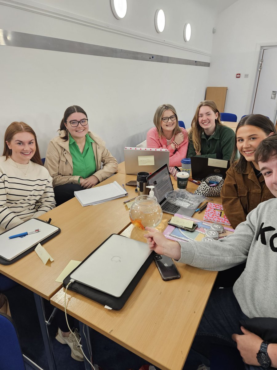 fiona_mc_ardle's tweet image. Meet Celine! 🐡 Classroom Management resources go live ! Well done to the Kildare Autumn 22 group who shared some amazing classroom Management resources this morning - You're Fin-tastic !!
#HCBecomingaTeacher #studentteacher #lovelearning