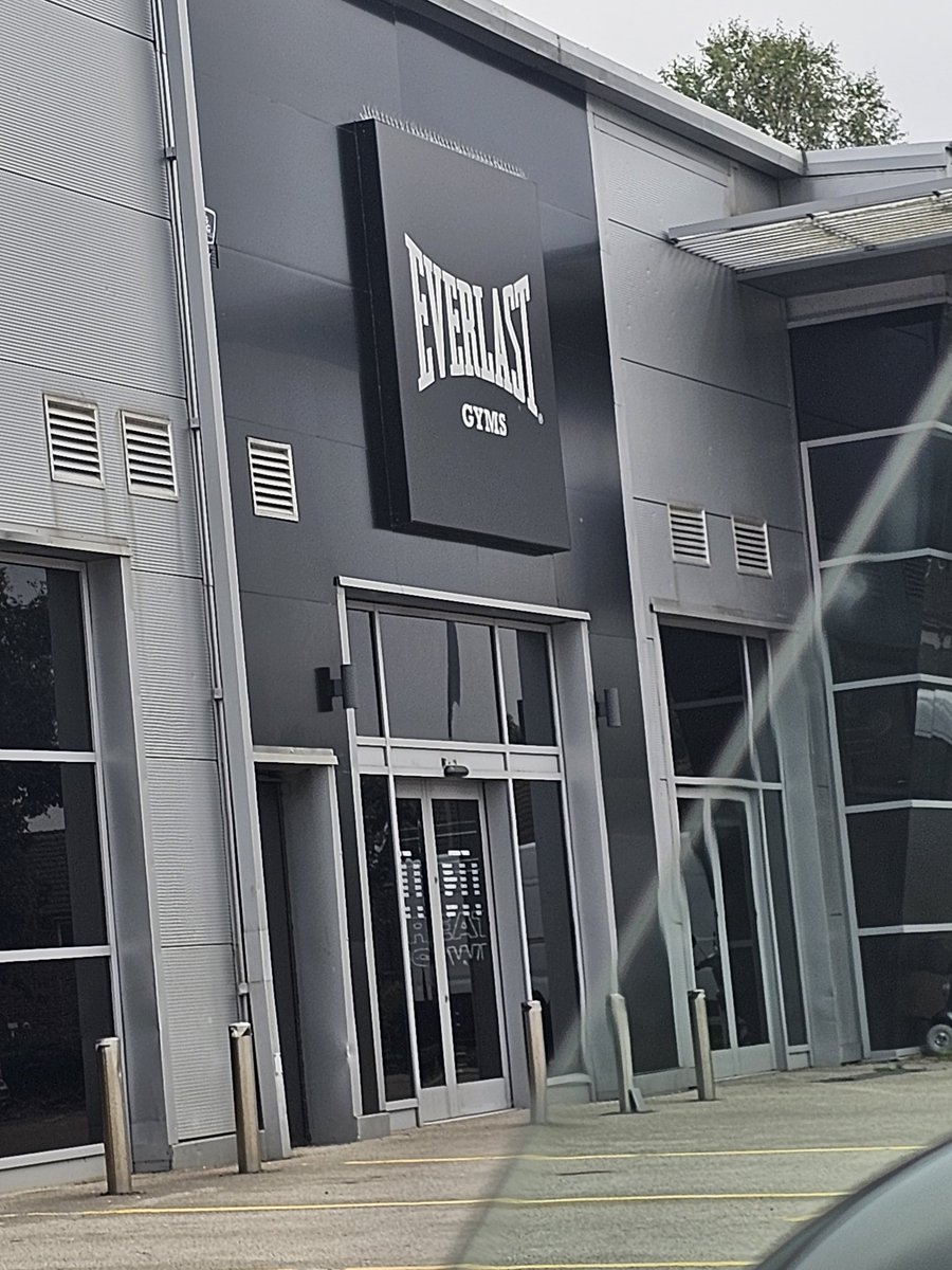 Post holiday... Post covid workout #feelingdead #everlastgyms